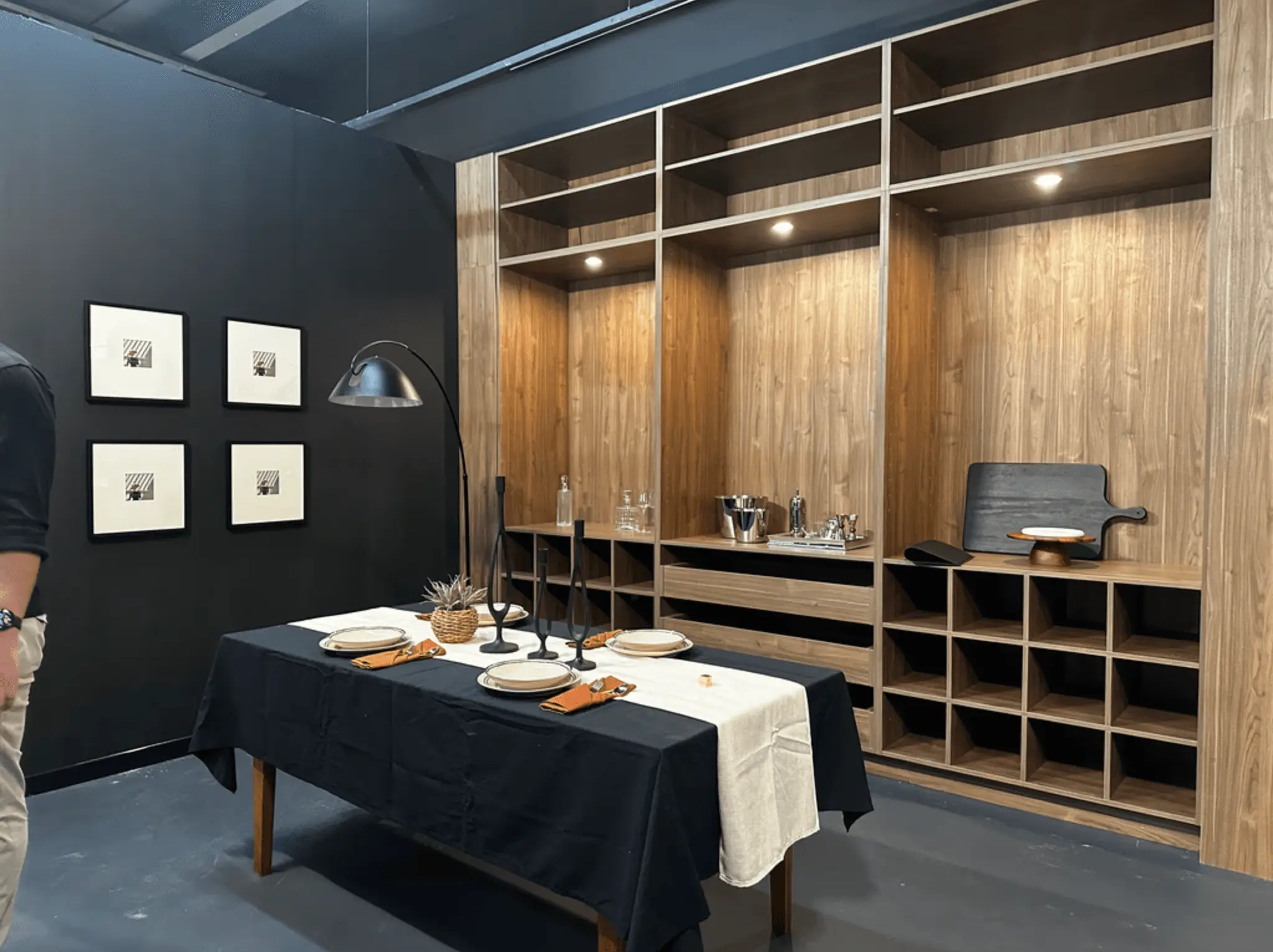 Showroom 4